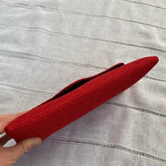 American Vintage red woven clutch. - Picture 9 of 11